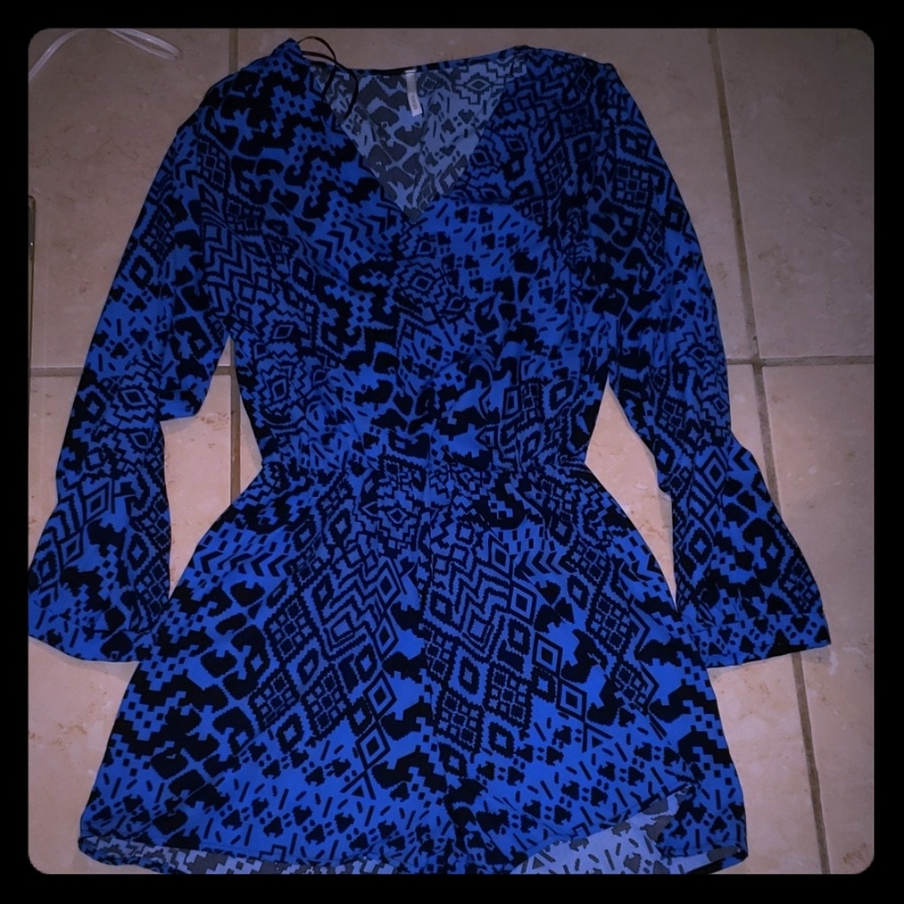 Long sleeve shorts romper